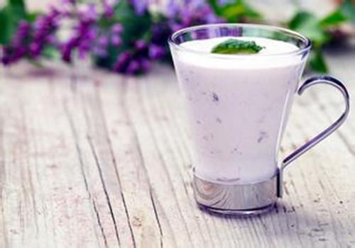 喝奶昔减肥有没有伤害（喝奶昔减肥对身体有伤害吗）