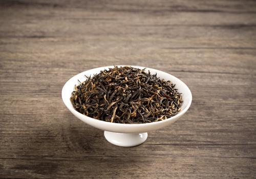 喝过的茶叶有什么用处 吃过的茶叶有什么用处