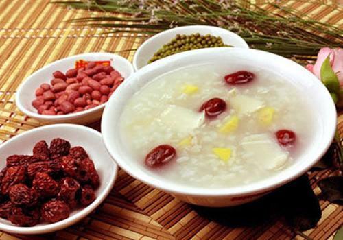 女人补肾吃什么好（女人补肾吃什么好得快）