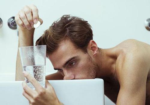 抑郁症的原因有哪些 抑郁症有哪些危害