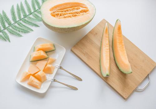 哈密瓜有苦味是怎么回事 哈密瓜苦的会不会有毒