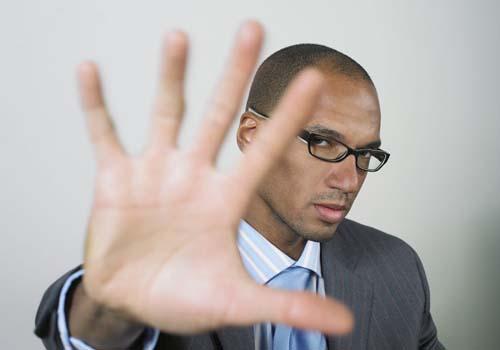 前列腺增炎怎么引起的 快看看你踩了这些雷区了吗