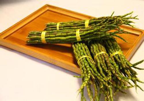 铁皮石斛适合什么人吃 铁皮石斛有什么功效,适合什么人吃