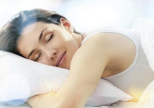 睡觉如何防止打呼噜 怎样睡觉避免打呼噜