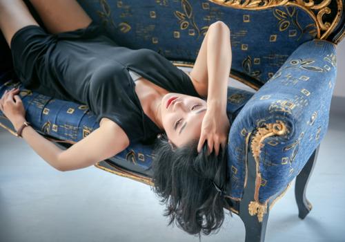 经期吃什么好排出淤血(经期多吃什么有助于排出淤血)