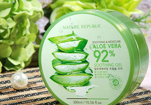 荨麻疹能抹芦荟胶吗(荨麻疹可以擦芦荟胶吗?)