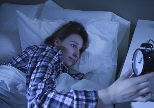 更年期出汗怎么调理（女性更年期出汗怎么调理）