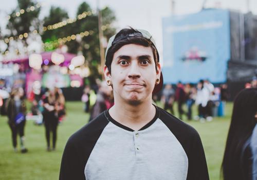 面瘫针灸后可以热敷吗（面瘫针灸期间可以用热水敷吗）