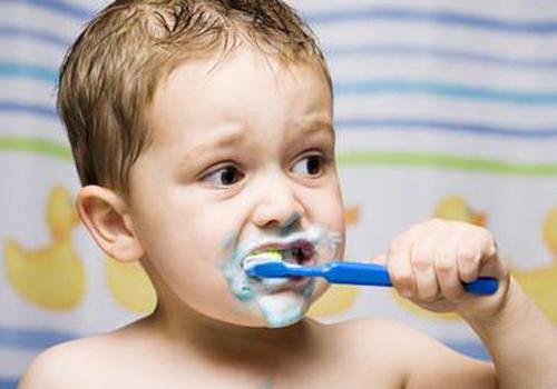 小孩磨牙痛怎么办(磨牙齿痛怎么办)