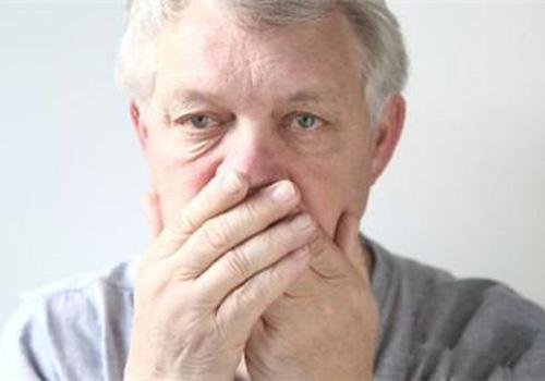 老人口臭是什么原因 老人口臭是什么原因引起的