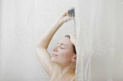 孕妇洗冷水澡对胎儿有影响吗 怀孕洗冷水澡对胎儿有影响吗
