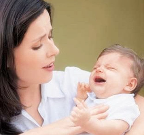 婴儿厌奶期的表现 婴儿厌奶期的表现,会持续多久