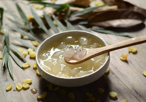 皂角米宝宝可以吃吗 桃胶雪燕皂角米宝宝可以吃吗