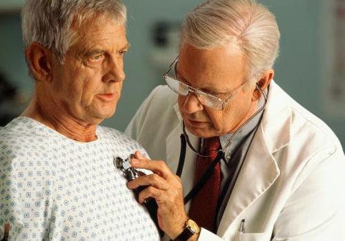 冠心病是怎么引起的 冠心病是怎么引起的?平时怎么预防