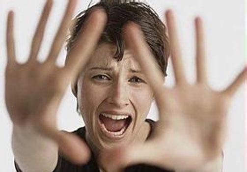 青春期狂躁症症状（青春期狂躁症症状会好吗）