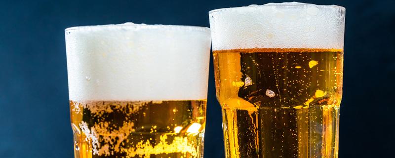 喝一瓶330ml啤酒多久能开车 喝啤酒后怎么快速解酒