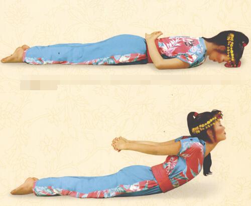 瑜伽中级动作图解（瑜伽的初级体式图）