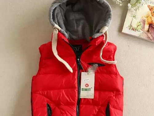 孩子穿什么衣服不好（小孩穿衣服多好吗）