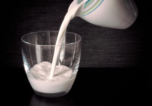 大人喝羊奶会长胖吗（大人喝羊奶会长胖吗吗）