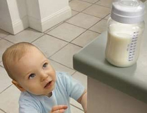 宝宝烫伤后怎么不留疤(宝宝烫伤怎样不留疤)