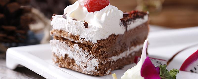 电饭煲蛋糕热量高吗 电饭煲蛋糕热量高么