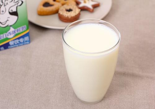 女性吃什么滋阴降火 滋阴降火吃啥