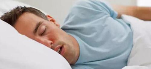 睡觉喜欢流口水的原因 睡觉流口水经常