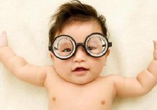 近视了还能恢复吗 三岁近视了还能恢复吗