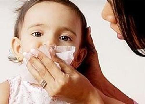 宝宝咳嗽流鼻涕怎么办 宝宝咳嗽流鼻涕怎么办最有效