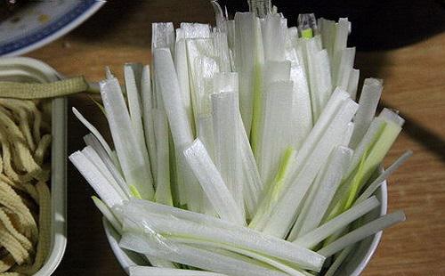 冬天咳嗽吃什么 冬天咳嗽吃什么药好