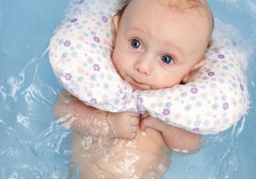 宝宝夏天游泳要注意什么 夏天小孩游泳要注意什么