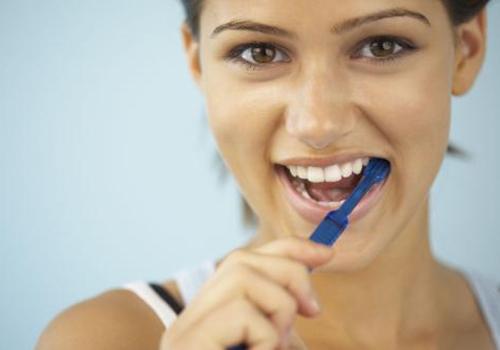 口腔溃疡怎么快速好(口腔溃疡怎么快速好得快)