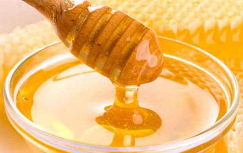 感冒什么食物不能吃（感冒不能吃的食物有哪些）