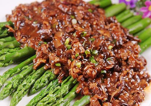 产后冬天坐月子吃什么好（冬季坐月子吃什么好）