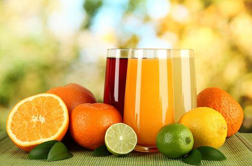 吃什么食物伤肾（吃什么食物伤肾最严重）