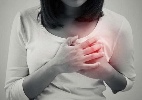 乳房胀痛是什么原因(乳房胀痛是什么原因,是怀孕的症状吗)