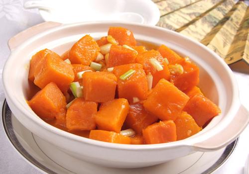 男人吃什么补血快（男人吃什么最补血）