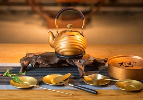 冬天用什么泡水喝最好（冬天喝什么泡的水比较好）