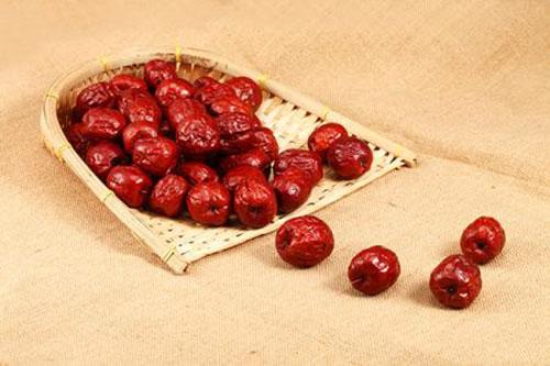 常吃红枣有什么好 红枣这样搭配喝效果翻倍