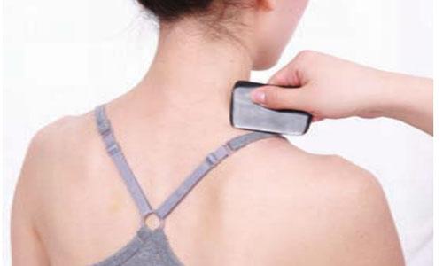 产后可以刮痧吗（产后可以刮痧吗冬天）