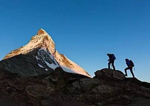 爬山气喘是什么原因 爬山喘气厉害怎么回事