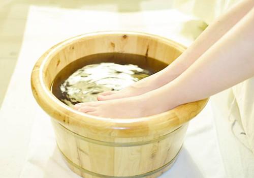 晚上泡脚为什么能补血 泡脚的窍门