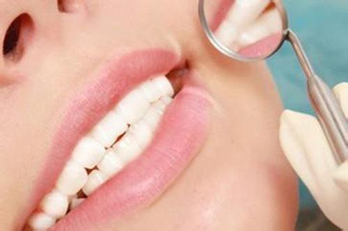 洗牙有什么好处 洗牙对牙齿的好处和坏处