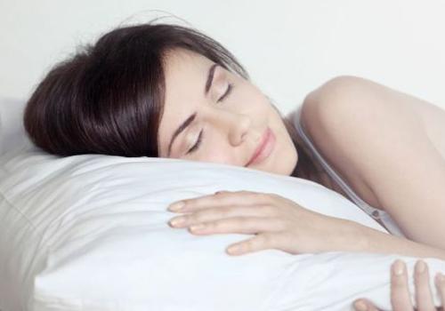 月经有血块是怎么回事 月经有血块是怎么回事还有像肉