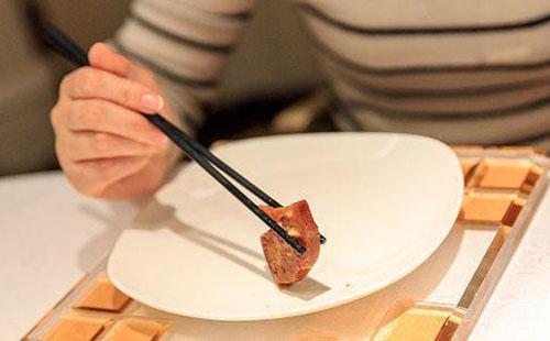 乙肝不能吃哪些东西(乙肝什么东西能吃什么东西不能吃)