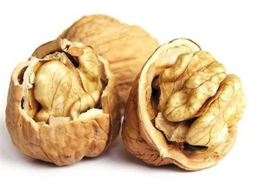 女人失眠吃什么食物（女人失眠吃什么食物最有效）