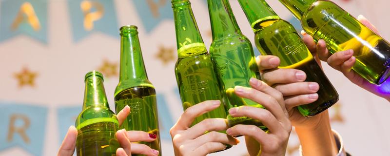 喝酒后第二天吃头孢了怎么办（喝完酒第二天吃头孢怎么办）