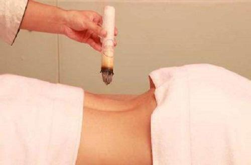 胃疼艾灸哪个部位图 胃痛灸哪个位置图