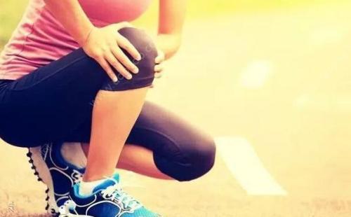 膝盖痛是什么原因（膝盖痛是什么原因会不会是痛风）