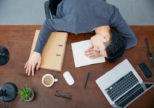 午休睡醒头疼怎么回事 中午午休醒了头疼是怎么回事